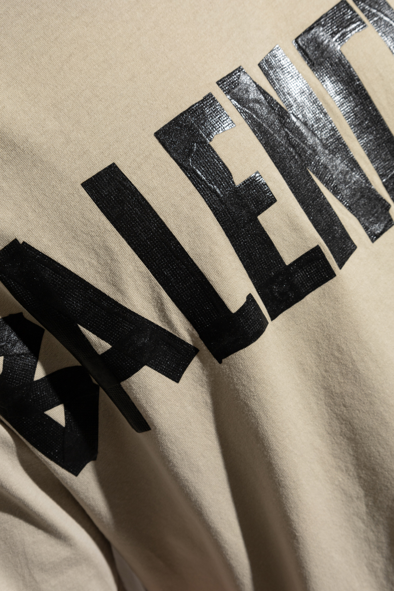 Beige T-shirt with a vintage effect Balenciaga - Vitkac AS